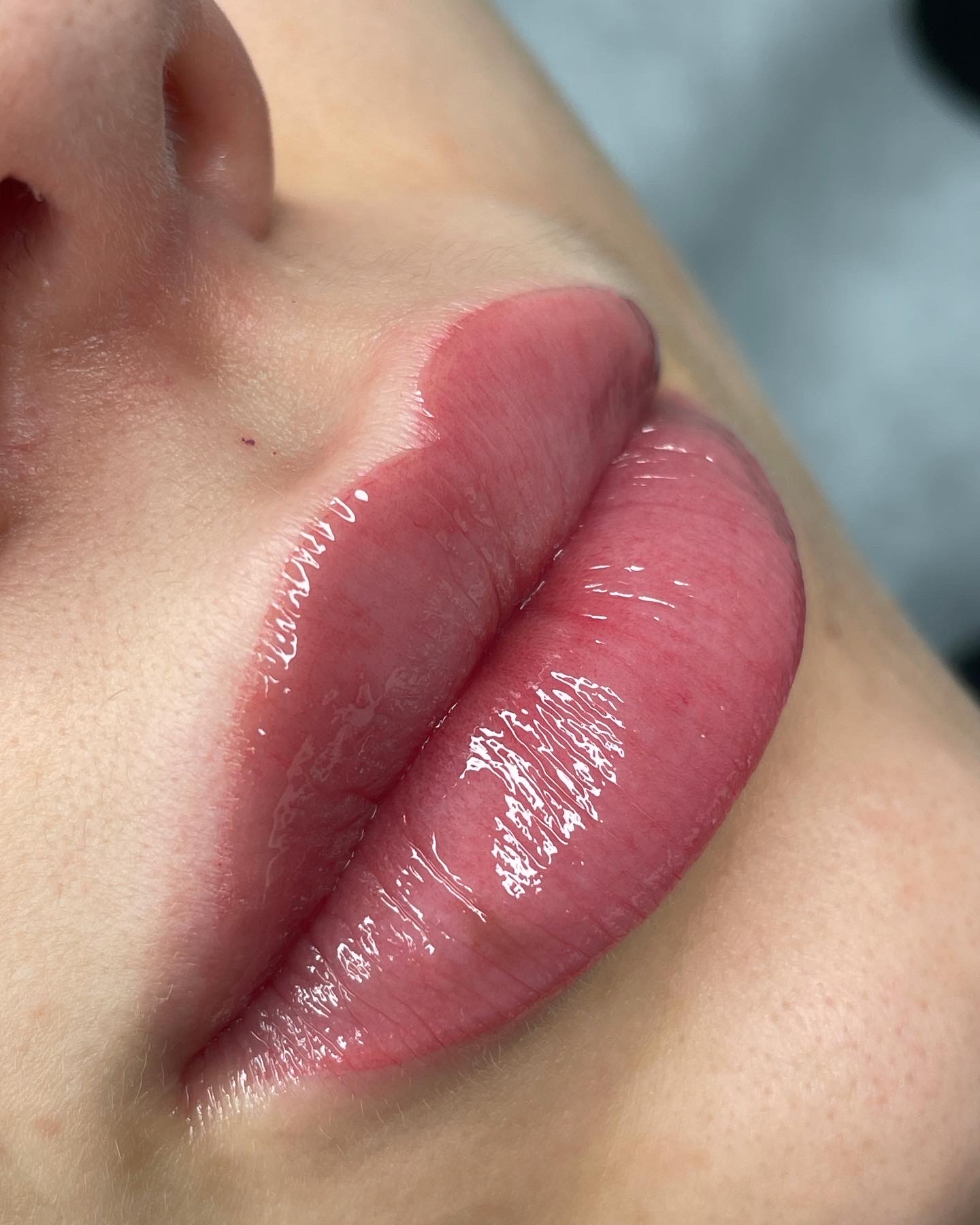lip blush tattoo